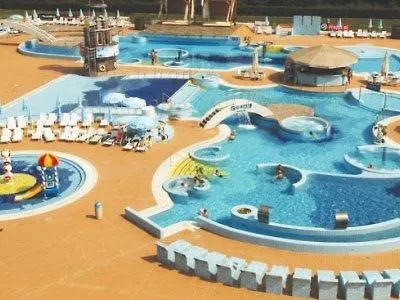 فندق Gloria